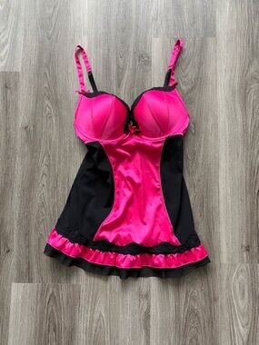 La SENZA Hot Pink and Black Satin Chemise with Lace Trim